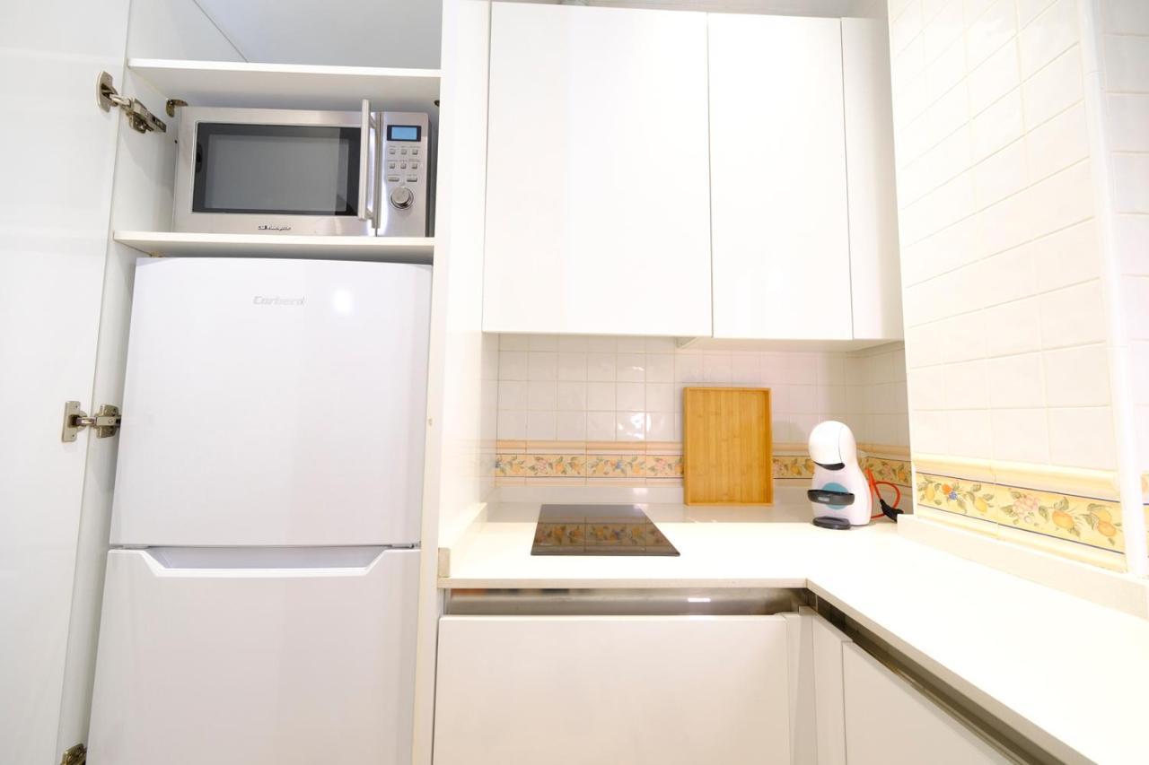 Patio Rialto Apartment Севилья Экстерьер фото